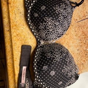 Victoria Secret bra
